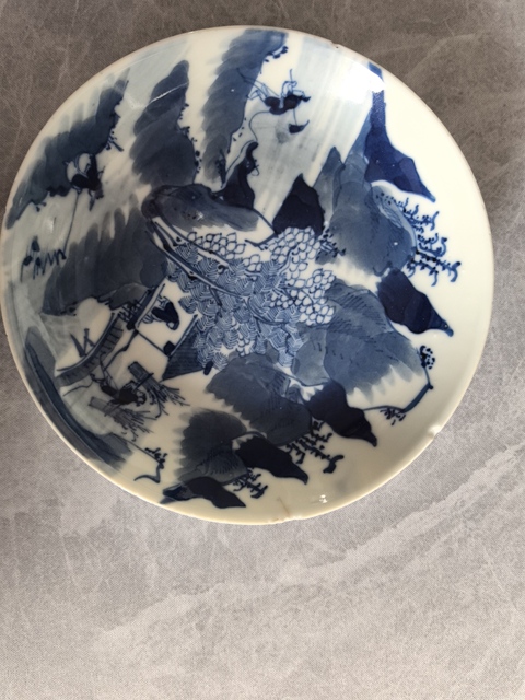 古玩陶瓷青花山水小碟拍賣，當(dāng)前價(jià)格800元