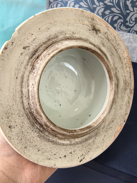 古玩陶瓷晚清 黃地粉彩花卉紋將軍罐拍賣,當(dāng)前價(jià)格15980元