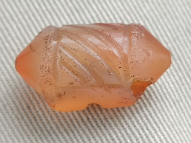 古玩玉器西周.高古瑪瑙吊墜拍賣,當前價格1990元