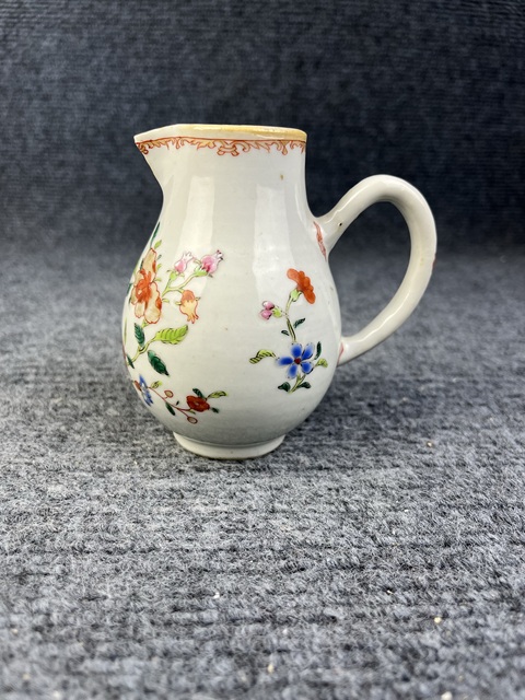 古玩陶瓷乾隆粉彩花卉紋奶壺拍賣,當前價格1288元