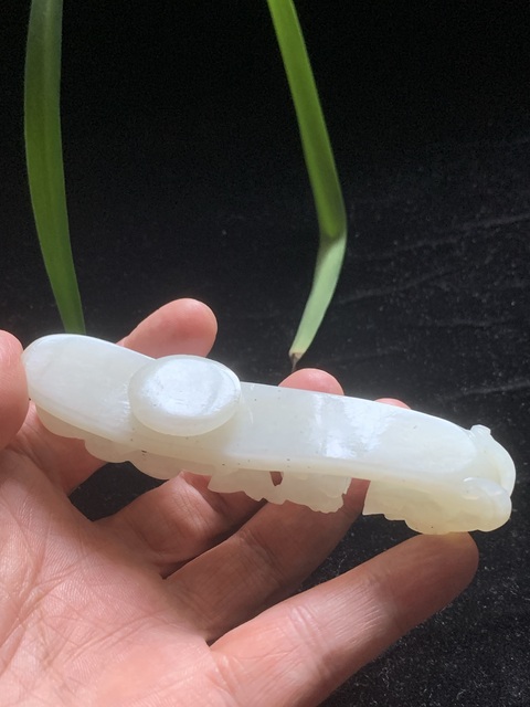 古玩玉器清代和田玉雕“蒼龍教子”帶鉤拍賣,當前價格25000元