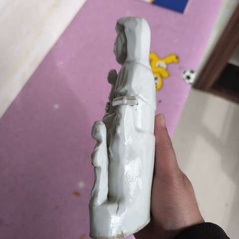 古玩陶瓷德化窯白釉觀音像拍賣,當前價格2600元