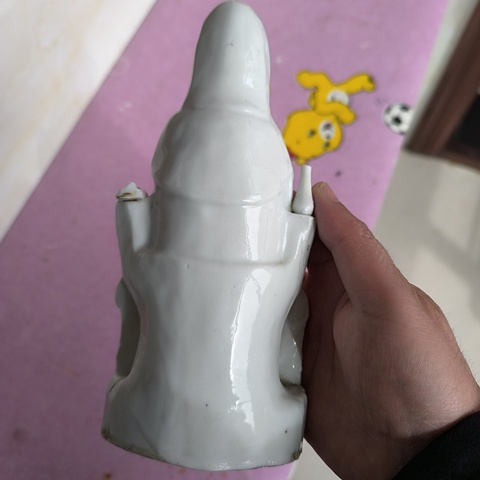 古玩陶瓷德化窯白釉觀音像拍賣,當前價格2600元