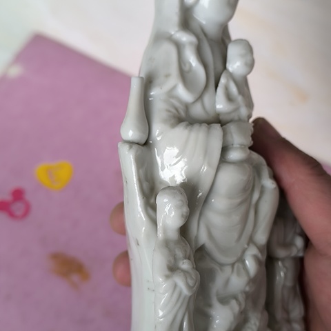 古玩陶瓷德化窯白釉觀音像拍賣,當前價格2600元