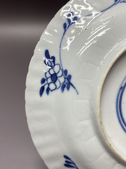 古玩陶瓷清晚期大尺寸魚藻紋青花盤拍賣，當前價格1560元