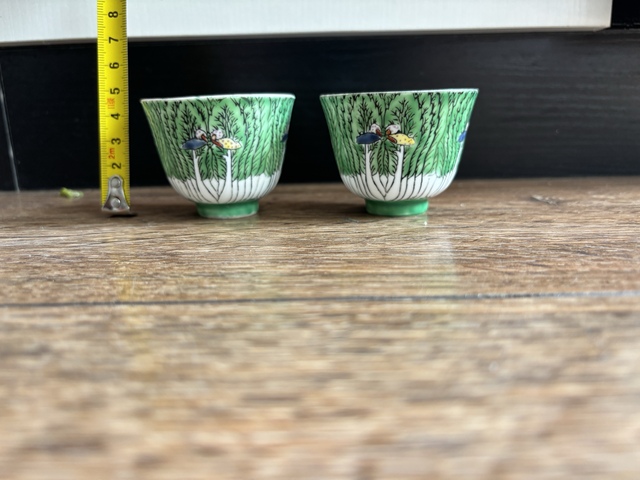 古玩陶瓷萊菔蝶紋杯拍賣,當前價格99元