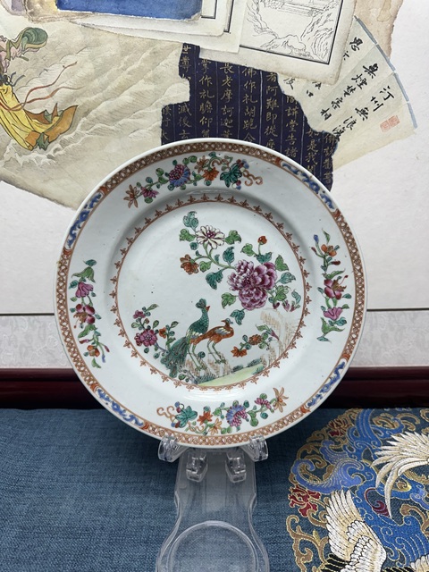 古玩陶瓷故宮同款清乾隆鳳凰花鳥紋粉彩盤拍賣,當前價格1690元