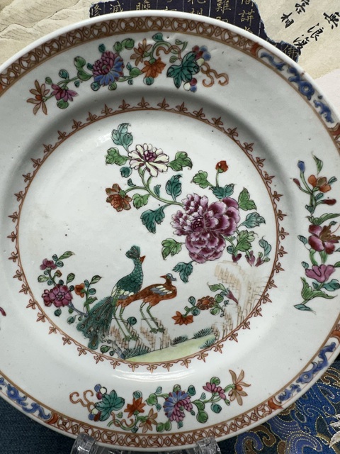 古玩陶瓷故宮同款清乾隆鳳凰花鳥紋粉彩盤拍賣,當前價格1690元