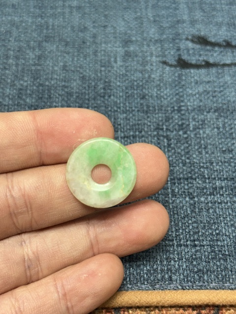 古玩陶瓷清代翡翠平安扣拍賣，當前價格189元