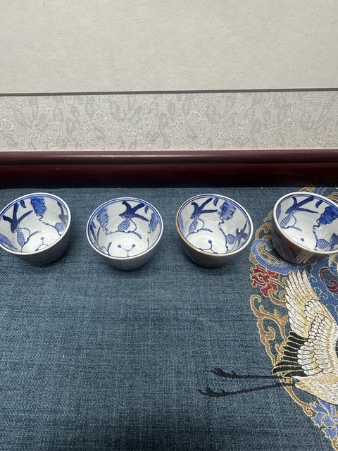 古玩陶瓷567外紫金釉內(nèi)青花魚(yú)藻紋杯一組6只拍賣(mài)，當(dāng)前價(jià)格150元