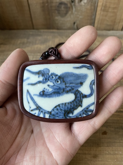 古玩陶瓷青花龍紋飾品拍賣，當前價格1800元