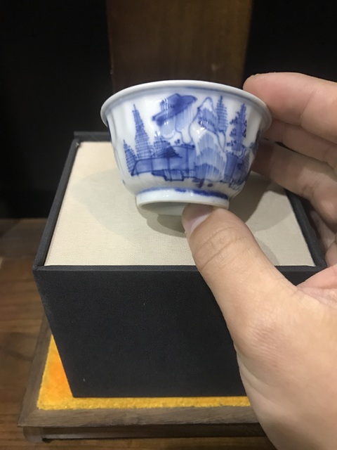 古玩陶瓷(精品品茗杯)清·康熙·訪友圖·青花品茗杯拍賣,當前價格1106元