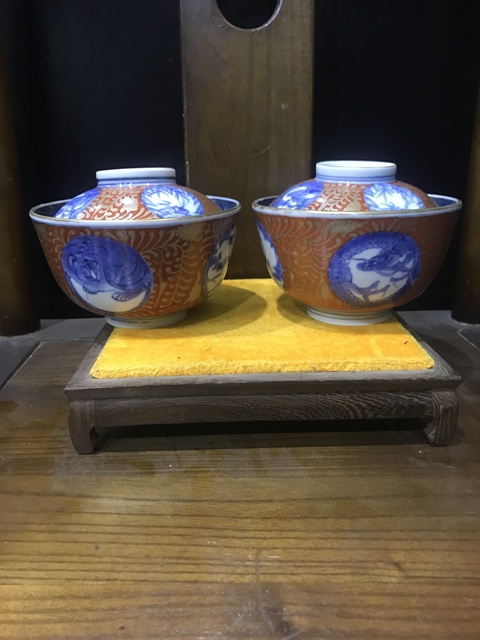 古玩陶瓷(精品蓋碗)晚清·青花礬紅描金·瑞獸松竹梅-蓋碗一對拍賣,當前價格774元