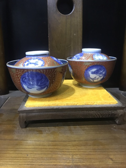 古玩陶瓷(精品蓋碗)晚清·青花礬紅描金·瑞獸松竹梅-蓋碗一對拍賣,當前價格774元