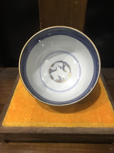 古玩陶瓷(精品蓋碗)晚清·青花礬紅描金·瑞獸松竹梅-蓋碗一對拍賣,當前價格774元