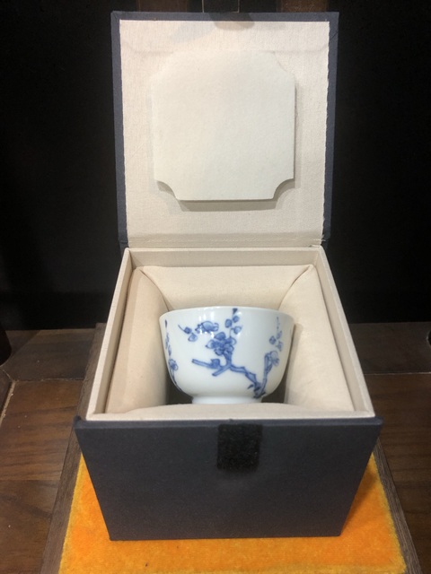 古玩陶瓷（精品主人杯）清-康熙-十二花神梅花-主人杯拍賣(mài)，當(dāng)前價(jià)格1162元