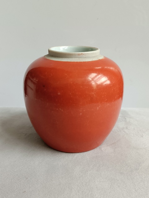 古玩陶瓷**紅釉描金紋罐拍賣，當前價格789元