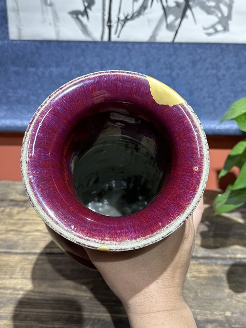 古玩陶瓷清代乾隆鈞紅釉羅漢瓶拍賣,當前價格4500元