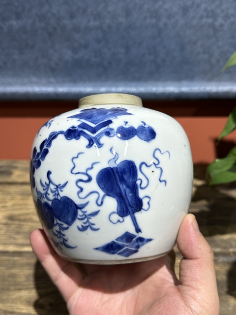 古玩陶瓷清代光緒青花博古紋罐拍賣,當前價格4800元