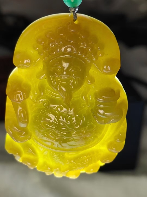 古玩玉器(特價)天然翡翠財神題材掛件(帶翡翠鑒定證書)拍賣，當前價格880元