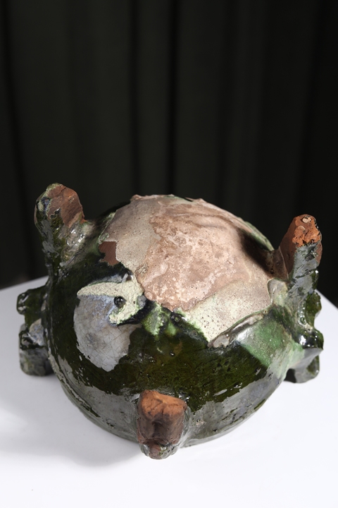 古玩陶瓷漢綠釉鼎拍賣，當前價格6300元