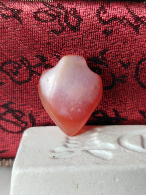 古玩玉器天然紅瑪瑙墜拍賣,當前價格66元