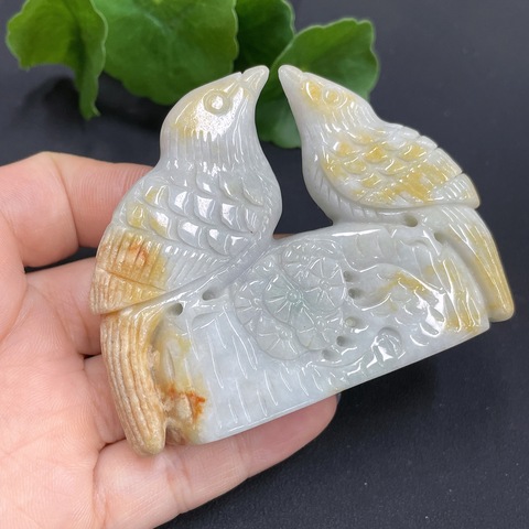 古玩玉器(特價虧出)天然翡翠雕刻鴛鴦題材擺件(帶翡翠鑒定證書)拍賣,當(dāng)前價格688元