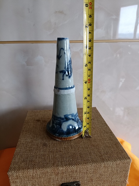 古玩陶瓷清3代雍正青花龍紋燭臺拍賣,當(dāng)前價格598元