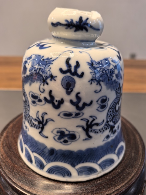 古玩陶瓷光緒青花五爪龍紋燭臺拍賣,當前價格1200元