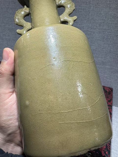 古玩陶瓷龍泉窯雙耳瓶拍賣,當前價格160000元