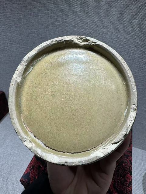 古玩陶瓷龍泉窯雙耳瓶拍賣,當前價格160000元