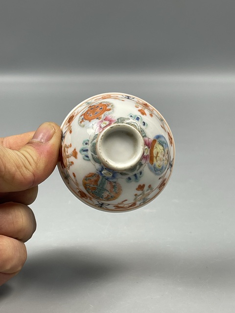 古玩陶瓷清未民初粉彩七珍八寶杯子拍賣,當(dāng)前價(jià)格5800元