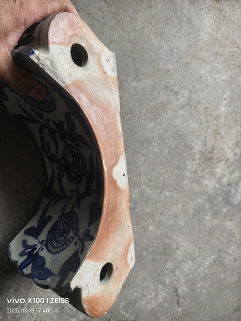 古玩陶瓷青花花卉紋元寶瓷枕拍賣,當(dāng)前價(jià)格1680元