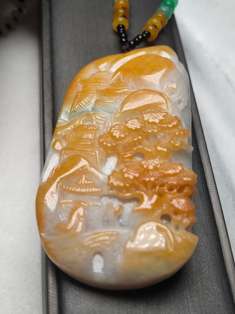 古玩玉器天然翡翠山水紋飾牌(帶翡翠鑒定證書)拍賣,當前價格1600元