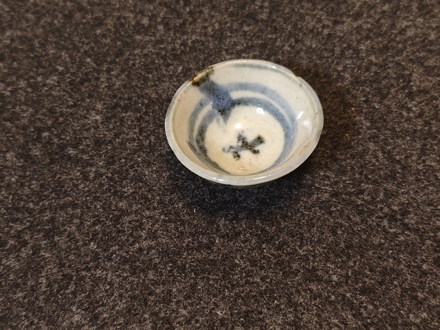 古玩陶瓷明.青花花卉紋杯拍賣，當前價格359元