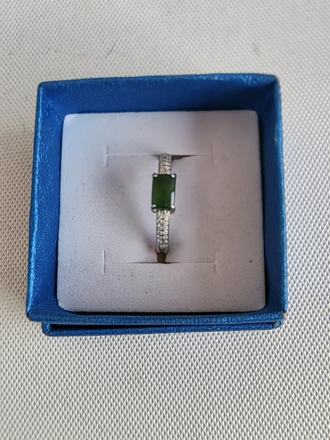 古玩玉器天然翡翠鑲嵌戒指拍賣,當前價格160元