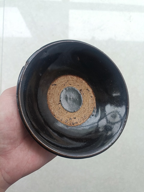 古玩陶瓷清早期.澀圈圈足疊燒工藝碗拍賣,當前價格108元