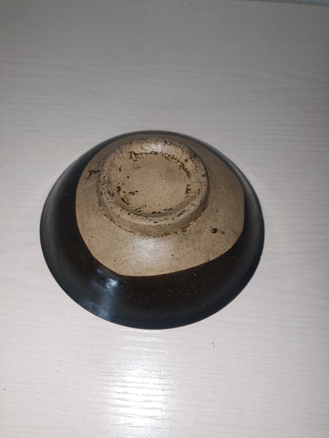 古玩陶瓷清早期.澀圈圈足疊燒工藝碗拍賣,當前價格108元