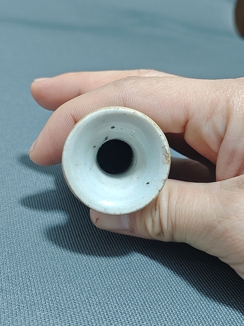 古玩陶瓷花卉紋青花撇口瓶拍賣,當前價格608元