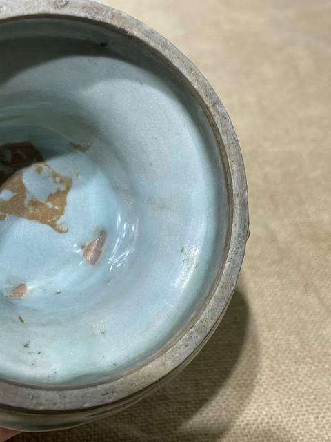 古玩陶瓷館藏級南宋龍泉青瓷截口花觚拍賣,當前價格9980元
