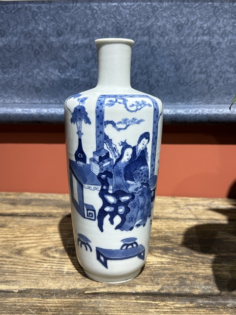 古玩陶瓷清代光緒細路青花人物紋瓶拍賣，當前價格16800元