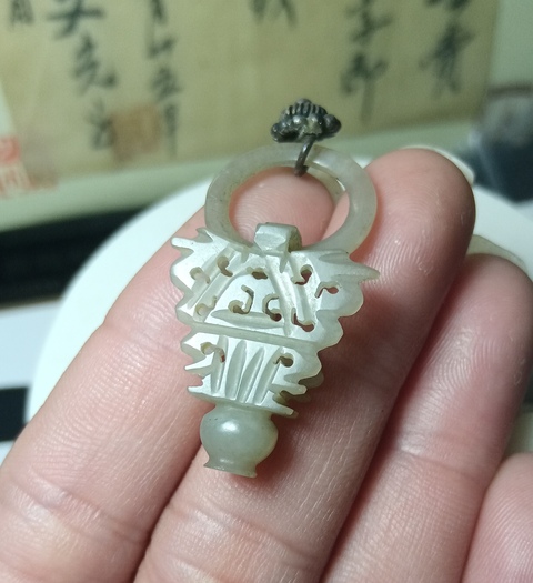 古玩玉器和田玉雕“耳飾”拍賣,當前價格888元