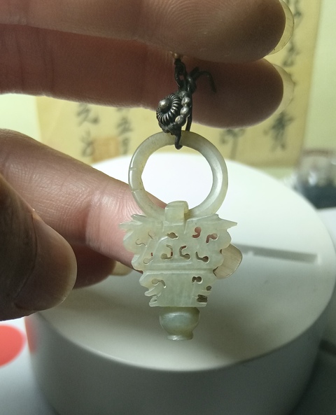 古玩玉器和田玉雕“耳飾”拍賣,當前價格888元