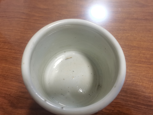 古玩陶瓷晚清二龍戲珠青花三足筒式香爐拍賣,當(dāng)前價(jià)格2500元