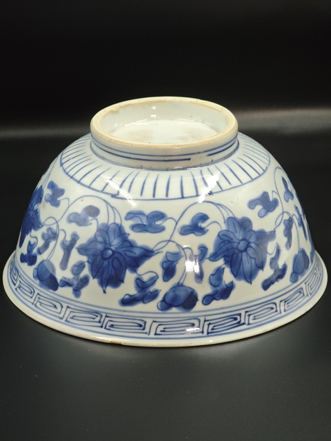 古玩陶瓷康熙青花碗真品鑒賞圖