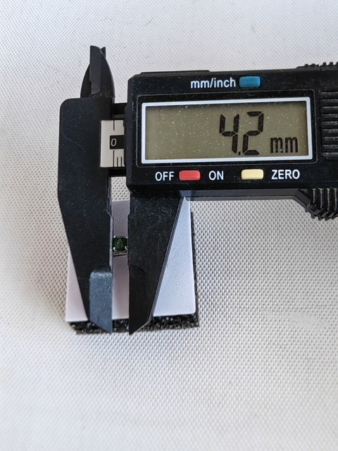 古玩玉器天然翡翠鑲嵌戒指拍賣，當前價格260元