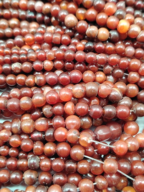古玩玉器紅瑪瑙隔珠隔片珠鏈一條拍賣,當前價格266元
