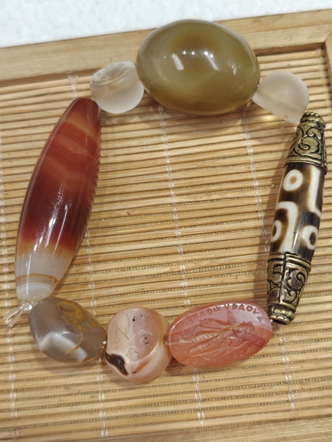 古玩玉器清代藏傳料器六眼天珠拍賣,當前價格2800元