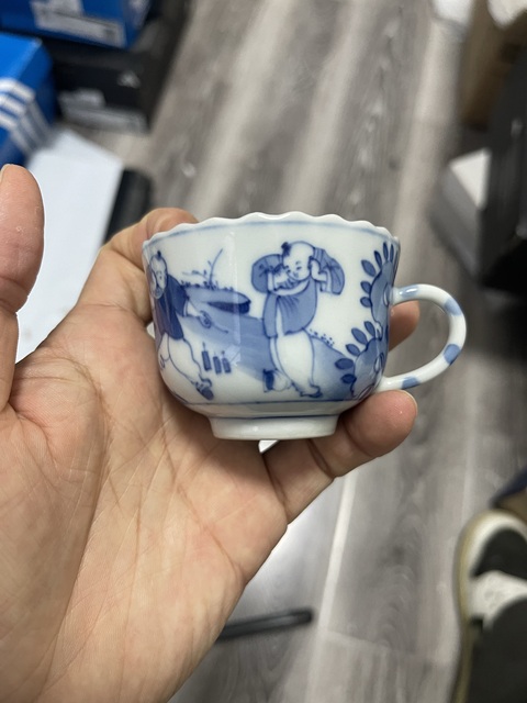 古玩陶瓷青花人物把杯拍賣,當(dāng)前價格2150元
