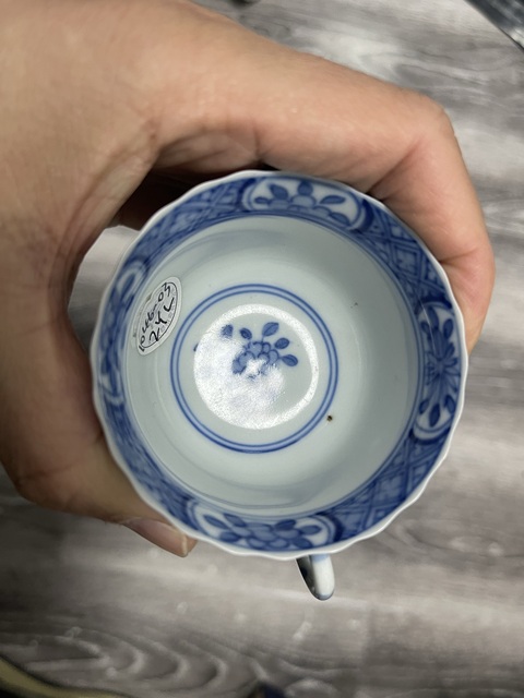 古玩陶瓷青花人物把杯拍賣,當(dāng)前價格2150元